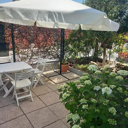 La Casa Di Piccoli Di Gabriele Martelli E Catia Pacetti - Appartamento Ancona Exteriör bild